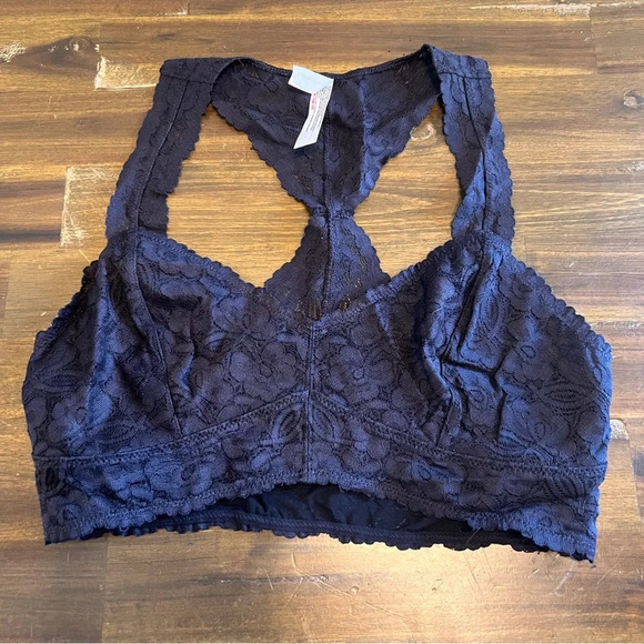 Intimately Free People Sexy Black Lace Cami Crop Bralette M - Picture 1 of 4